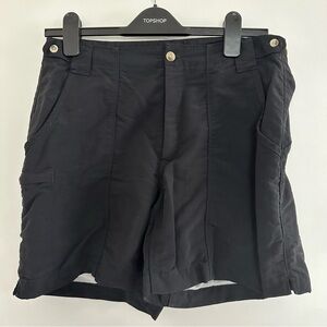 Black Columbia PFG shorts size small